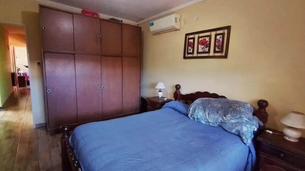 VENTA CASA DE 2 DORMI EN GRANADERO BAIGORRIA 4