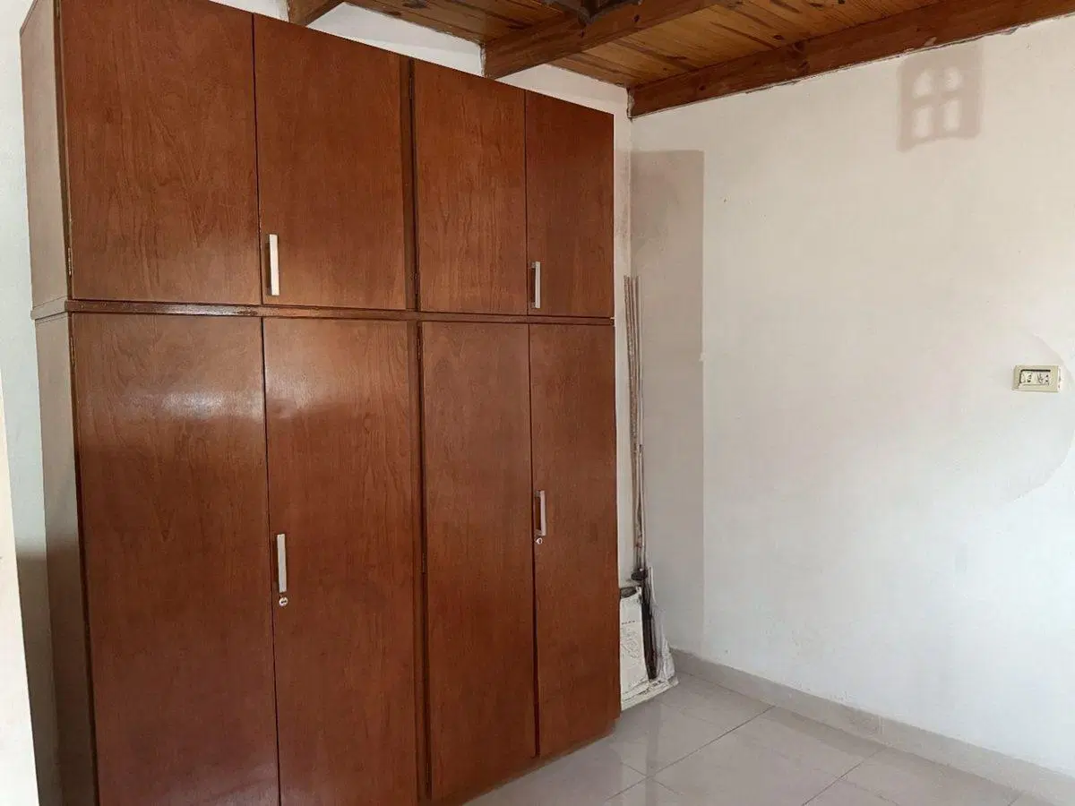 VENTA CASA 3 DORMITORIOS CON PATIO EN ZONA NORTE 4