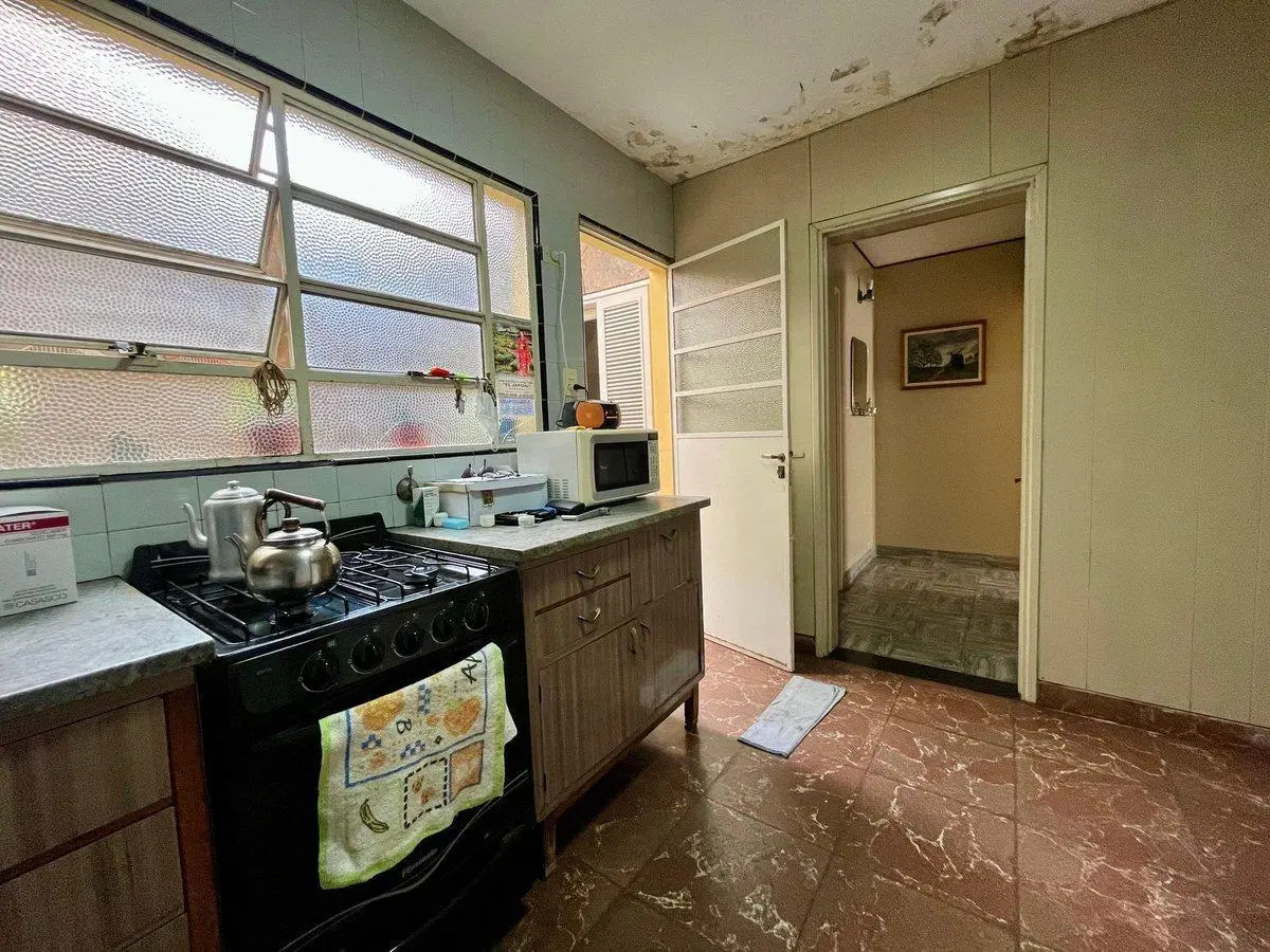 VENTA CASA 2 DORMITORIOS + DEPARTAMENTO LUIS AGOTE 5