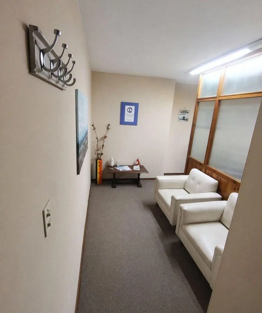 VENTA ! OFICINA EDIFICIO LA FAVORITA BARRIO CENTRO 4