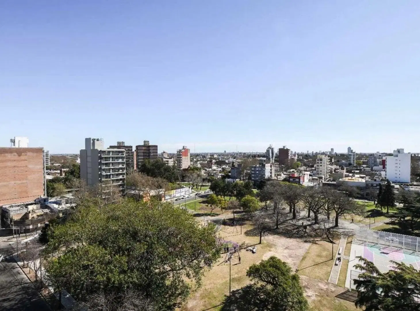 ALQUILER PISO EXCLUSIVO DE 1 DORMITORIO CON BALCON 2