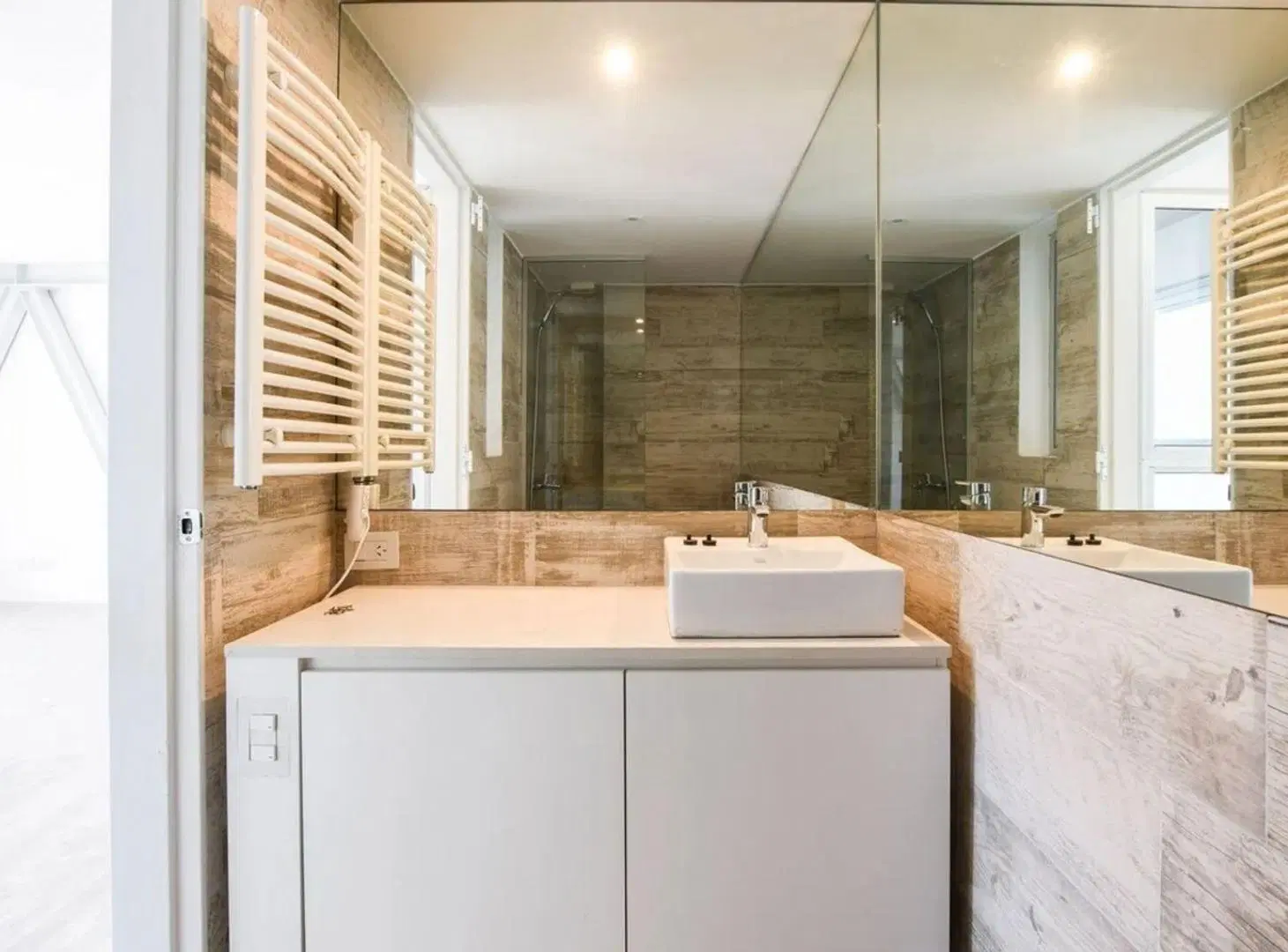 ALQUILER PISO EXCLUSIVO DE 1 DORMITORIO CON BALCON 3
