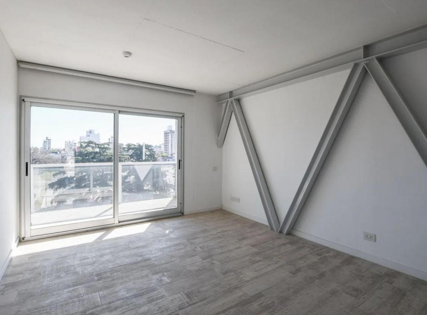 ALQUILER PISO EXCLUSIVO DE 1 DORMITORIO CON BALCON