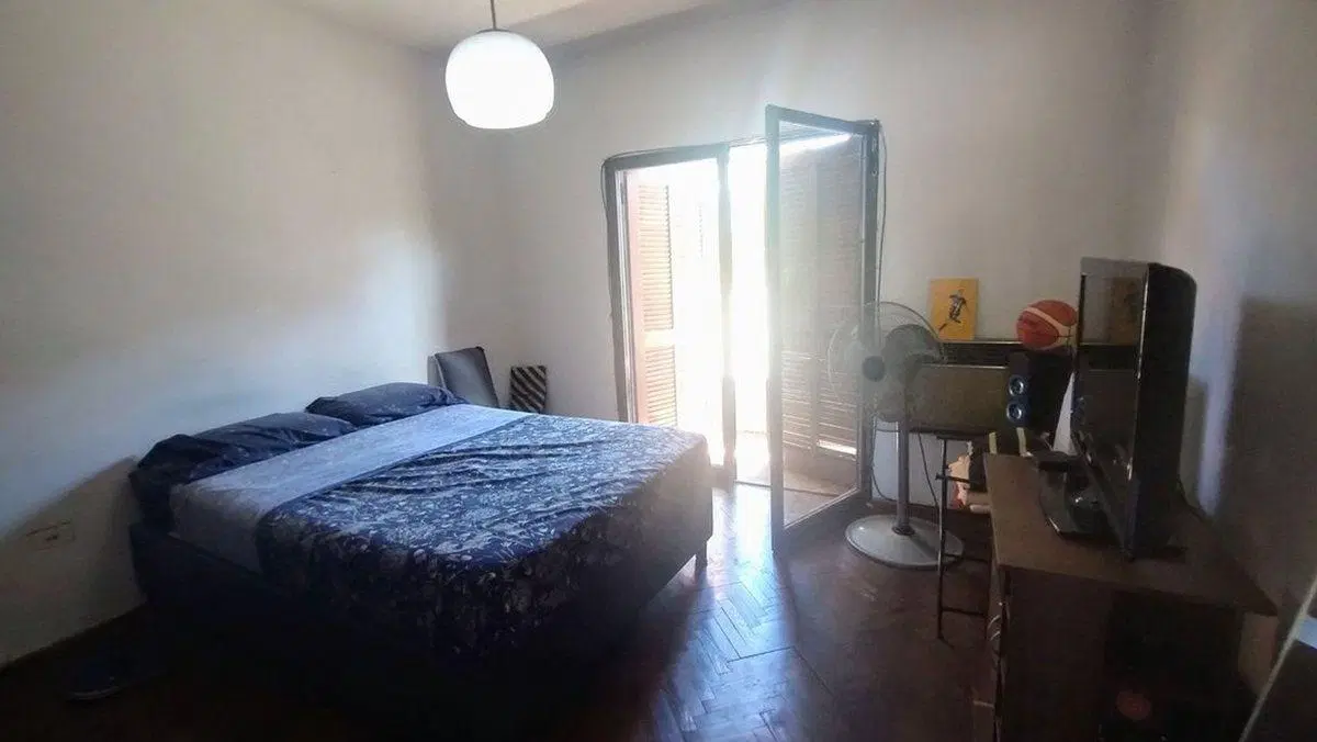 VENTA CASA DOS PLANTAS COCHERA Y GALPON, ARROYITO 8