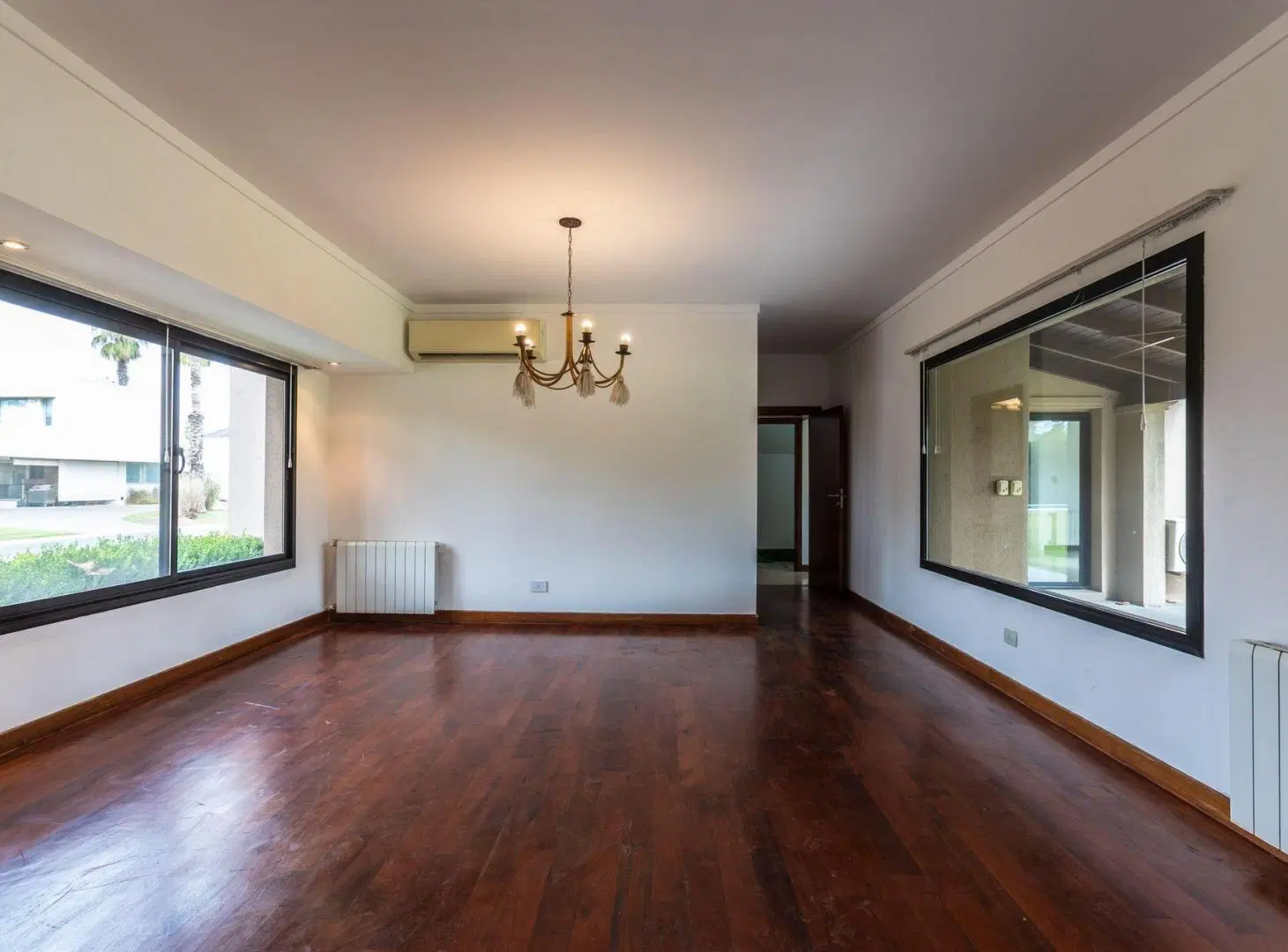 VENTA DE CASA 6 DORMITORIOS EN SAN MARINO, FUNES 5