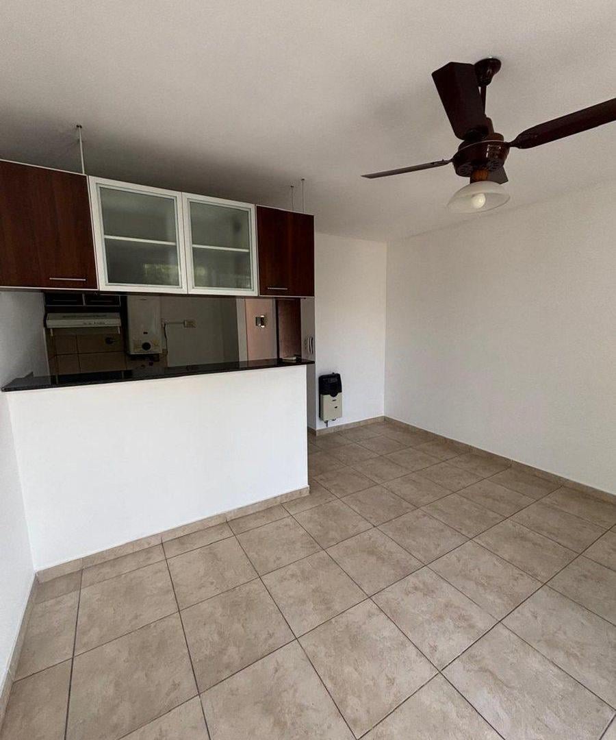 VENTA DE DEPARTAMENTO CON PATIO 1 DORMITORIO