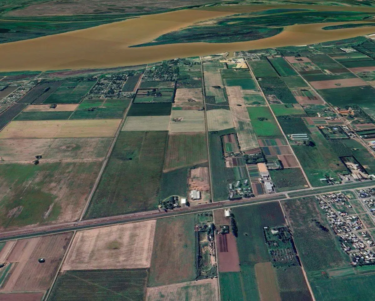 IMPRESIONANTE GALPÓN 2500 M2 - SUBESTACIÓN GAS 2