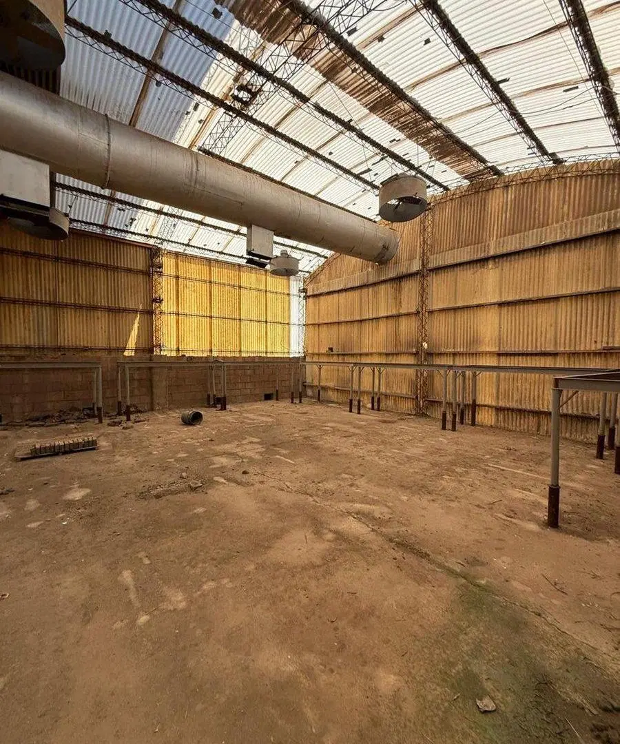 IMPRESIONANTE GALPÓN 2500 M2 - SUBESTACIÓN GAS 4
