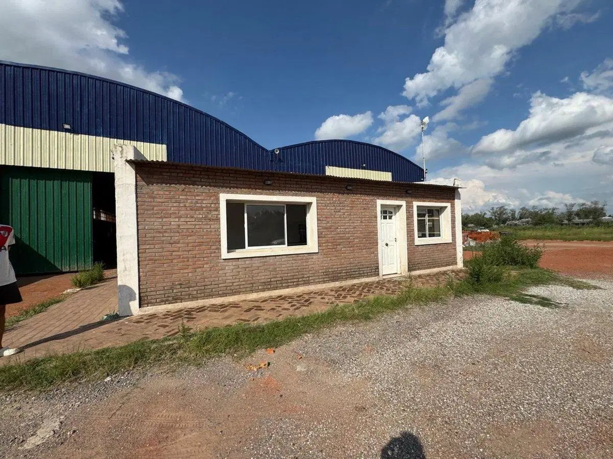 IMPRESIONANTE GALPÓN 2500 M2 - SUBESTACIÓN GAS 3
