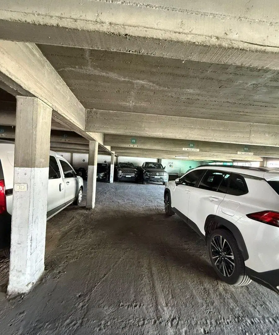 VENTA COCHERA  ZONA CENTRO 4