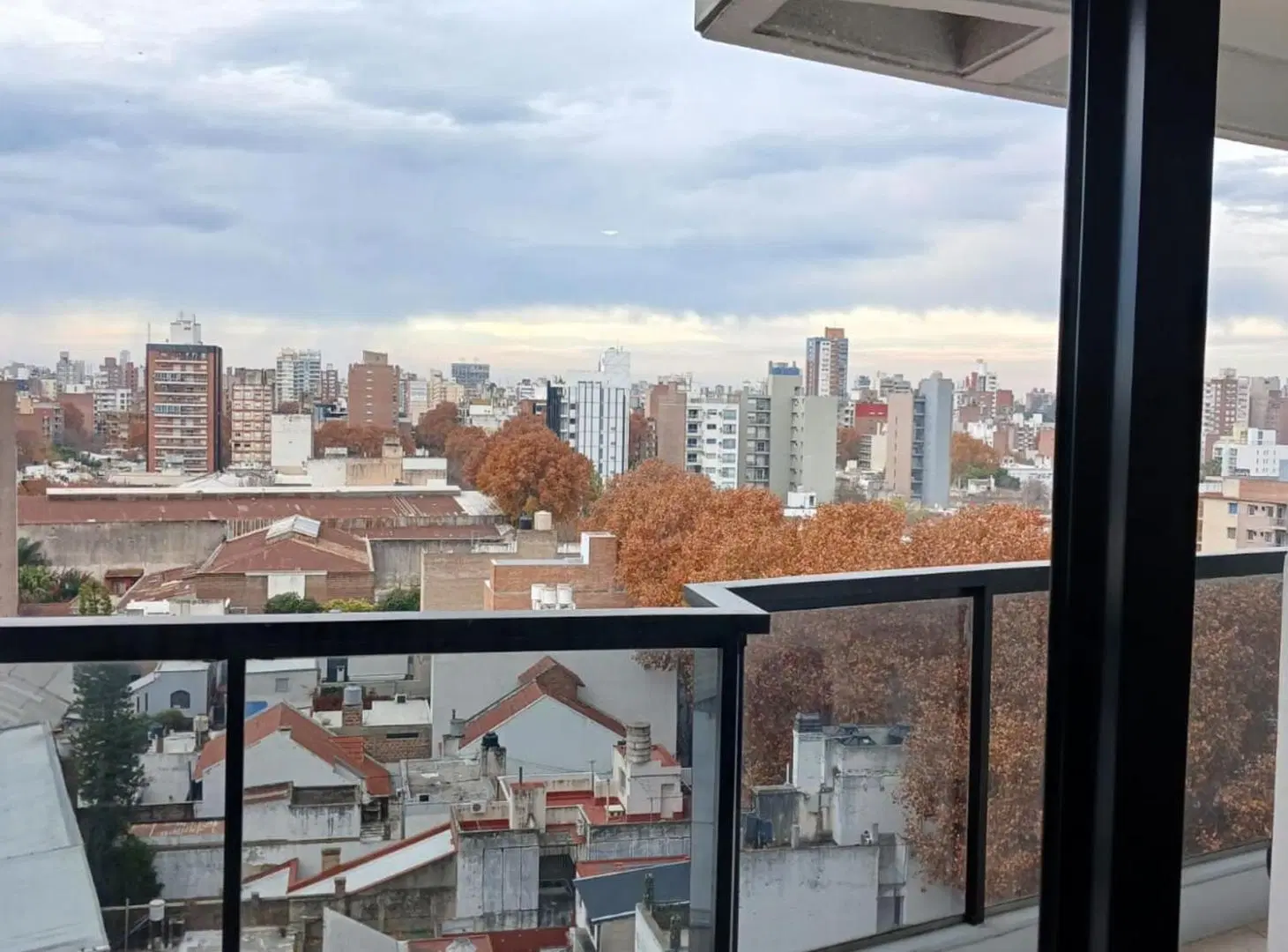 SE ALQUILA DPTO. 1 DOR. AMOBLADO BARRIO LOURDES 4
