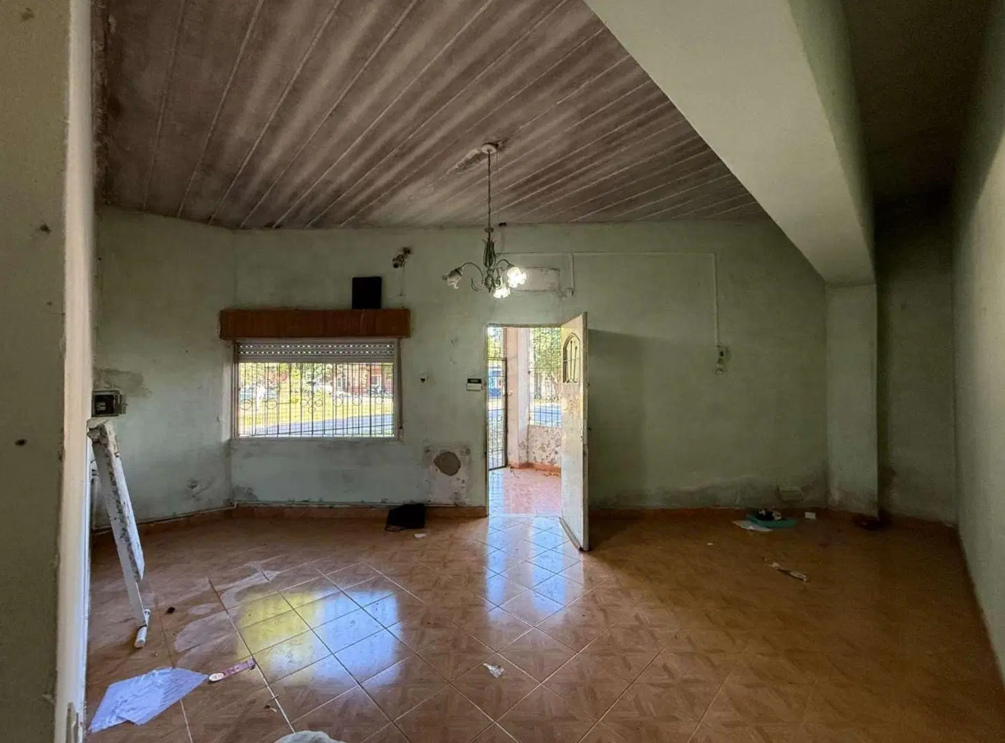 VENTA CASA 3 DORMITORIOS CON PATIO OPORTUNIDAD 3