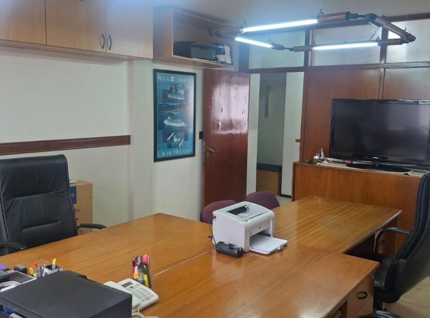 Foto de OFICINA EN VENTA - EDIFICIO LA FAVORITA -, imagen 2