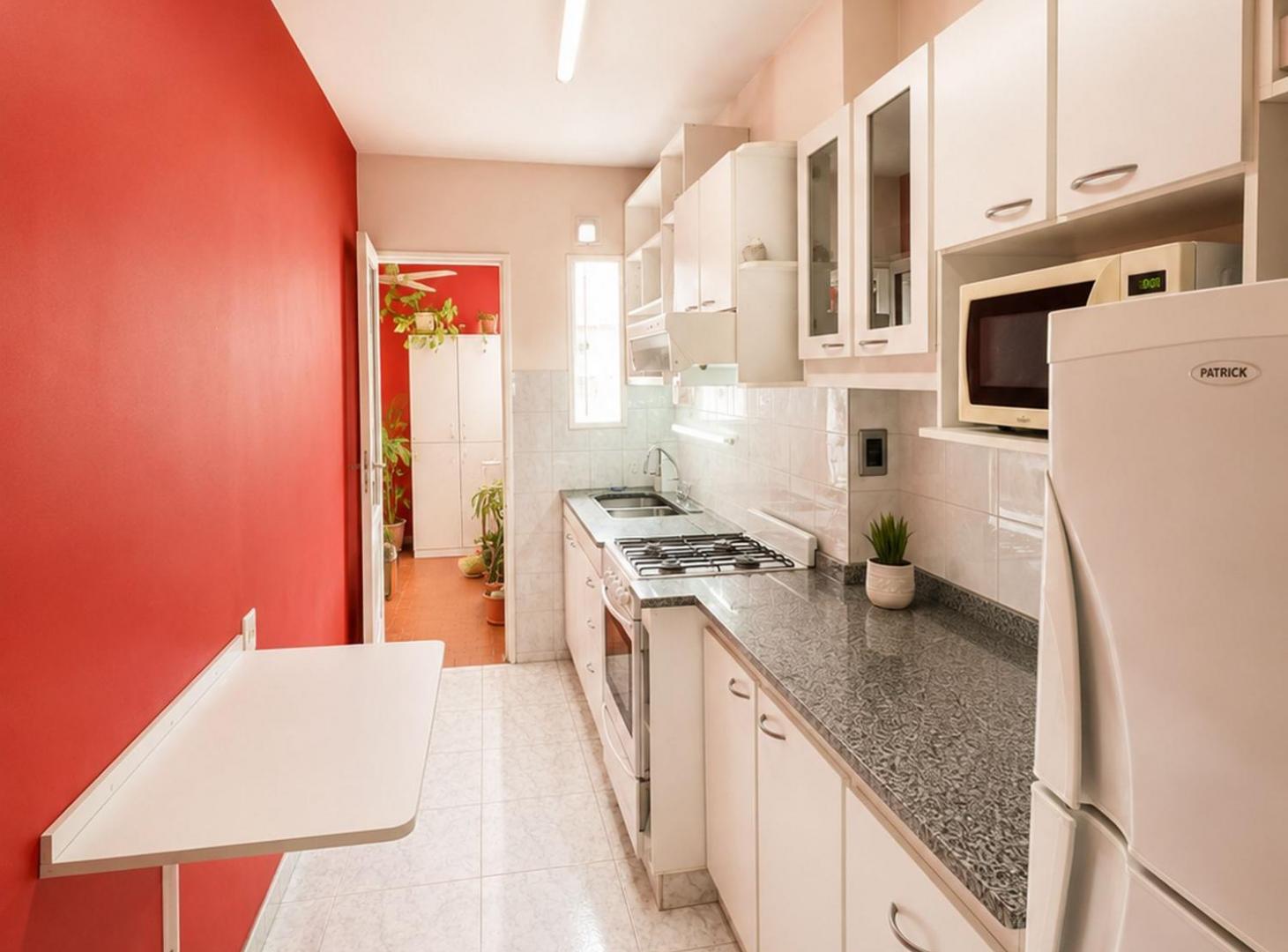 Foto de VENTA! SEMIPISO 2 DORMITORIOS BARRIO ABASTO, imagen 3