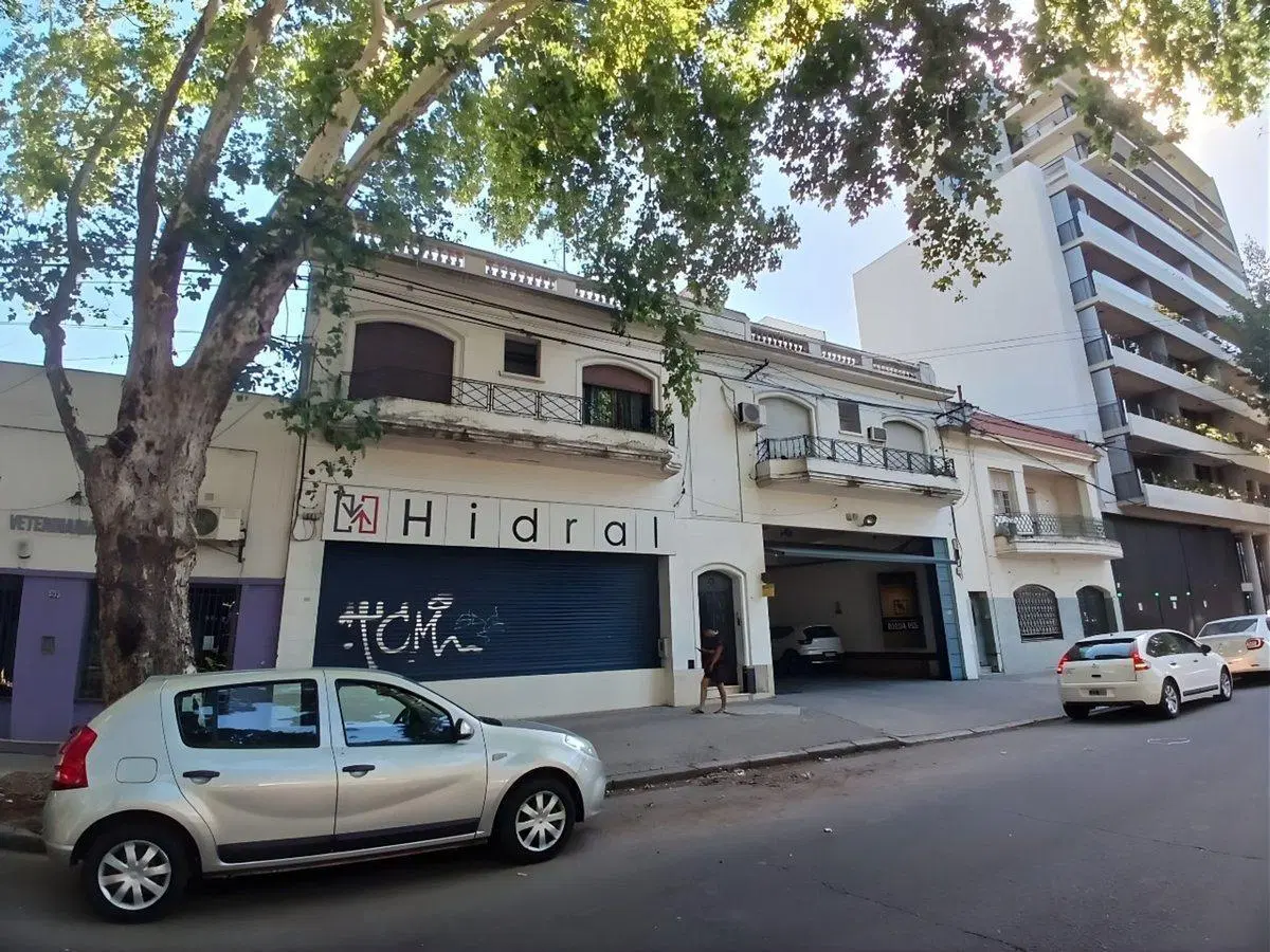 VENTA CASA PA 2 DOR., QUINCHO Y TERRAZA ZONA SUR 3