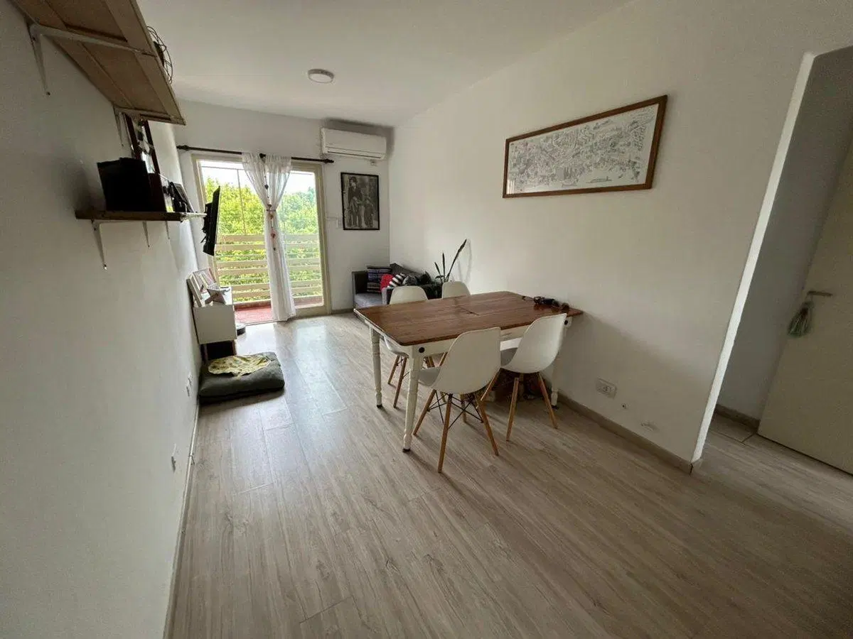 VENTA  DEPARTAMENTO 1 DORMI CON BALCÓN 5
