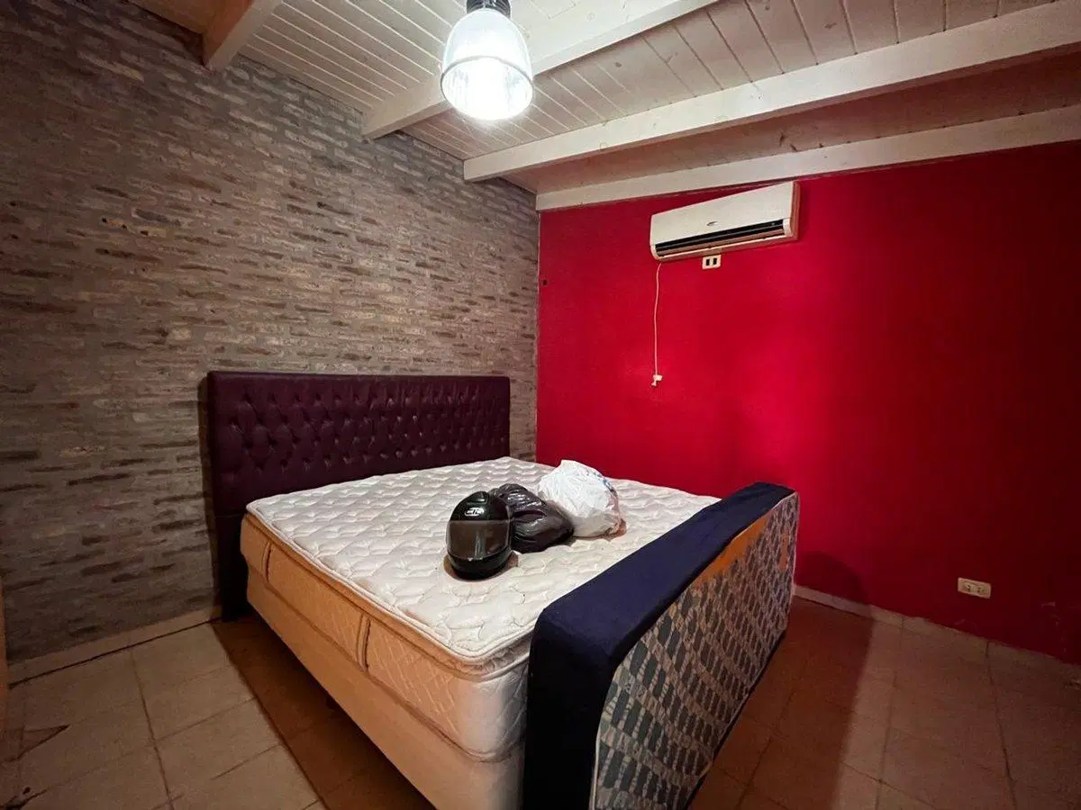 VENTA QUINCHO EN FUNES CON PILETA 1 DORMITORIO 2