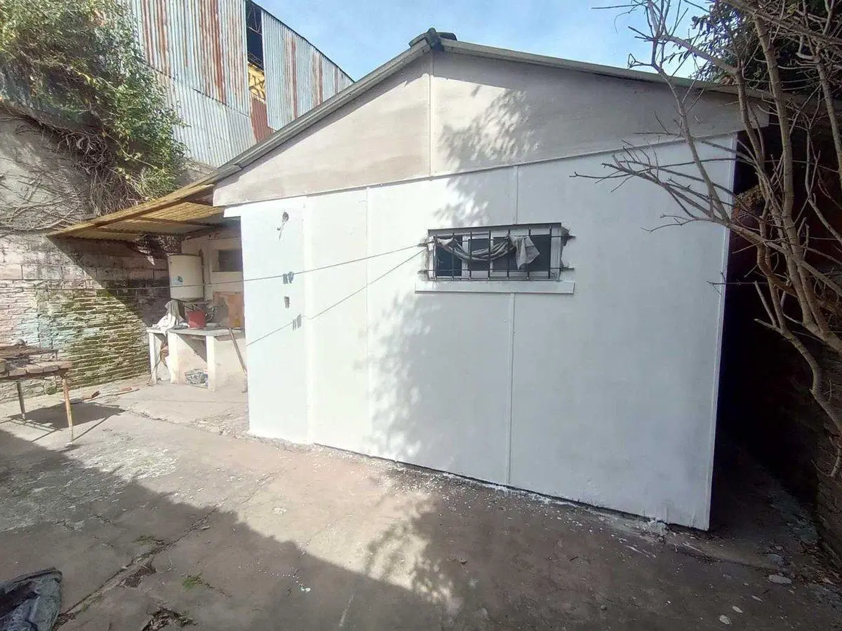 VENTA CASA INTERNA UNICA UN DORMITORIO CON PATIO 2