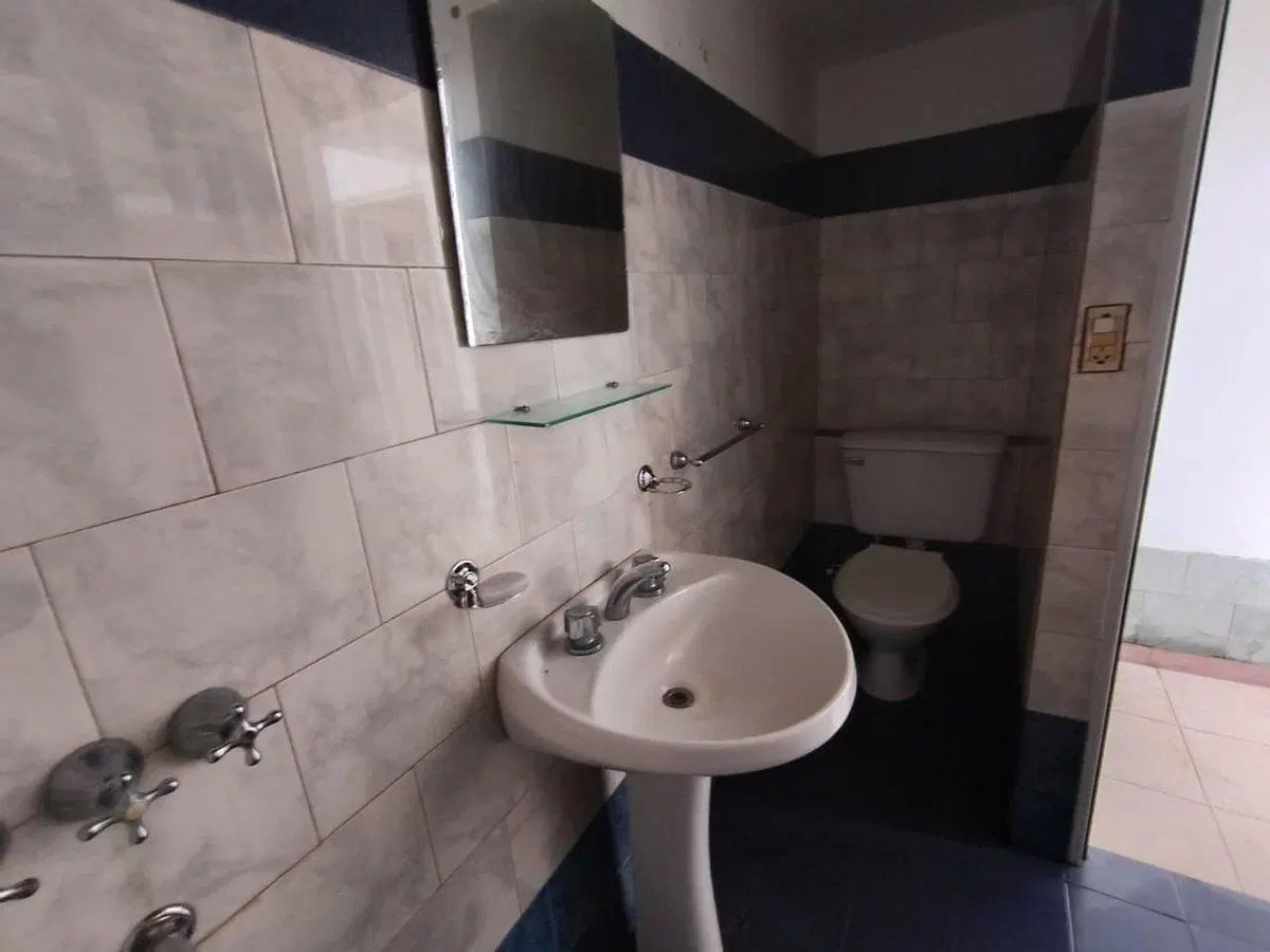 VENTA CASA TRES DORMIS-PILETA - GABOTO 5