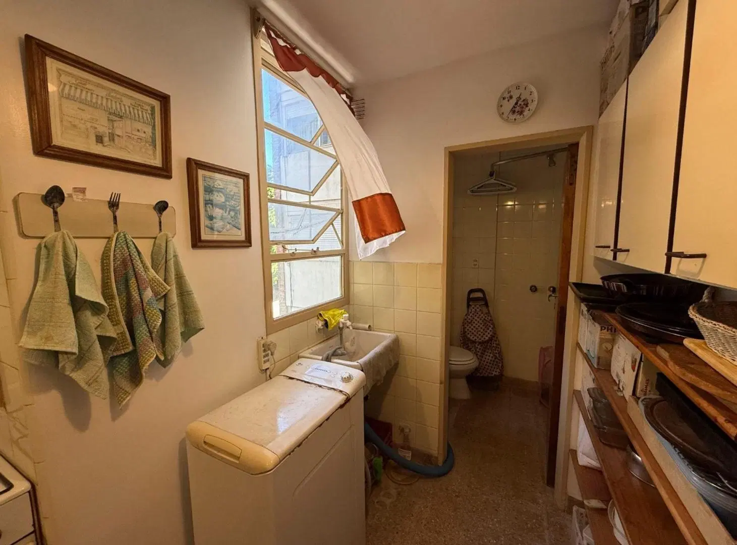 VENTA DEPARTAMENTO 3 DORMITORIOS CON BALCON CENTRO 5