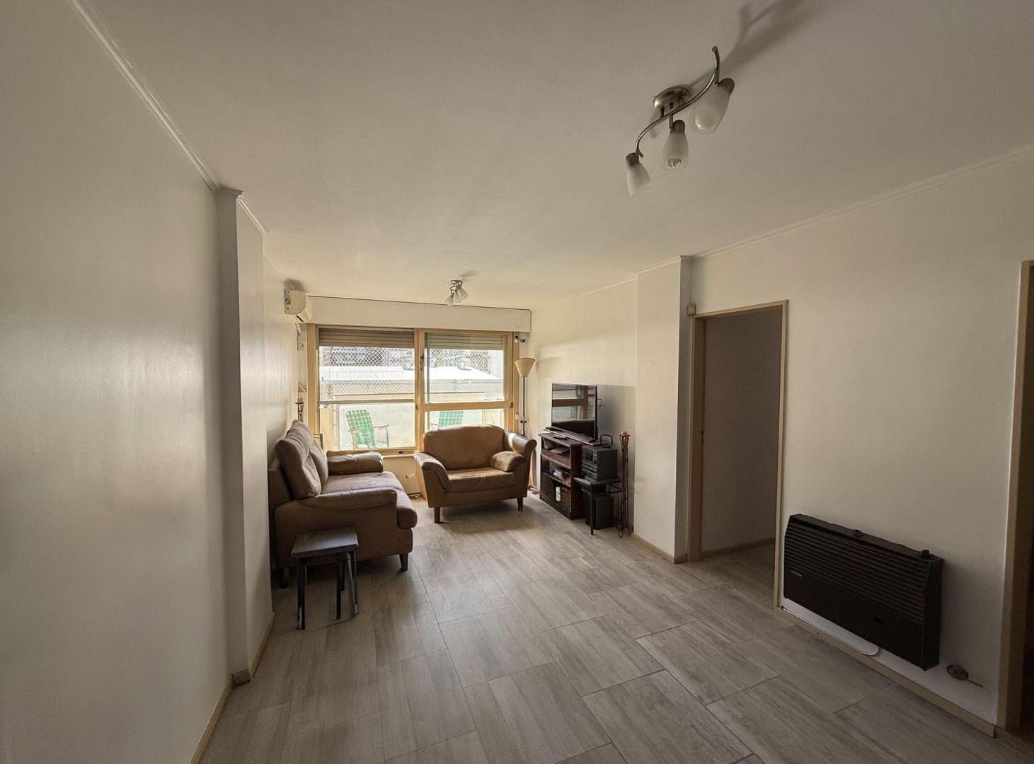 VENTA DEPARTAMENTO 3 DORMITORIOS CON BALCON CENTRO