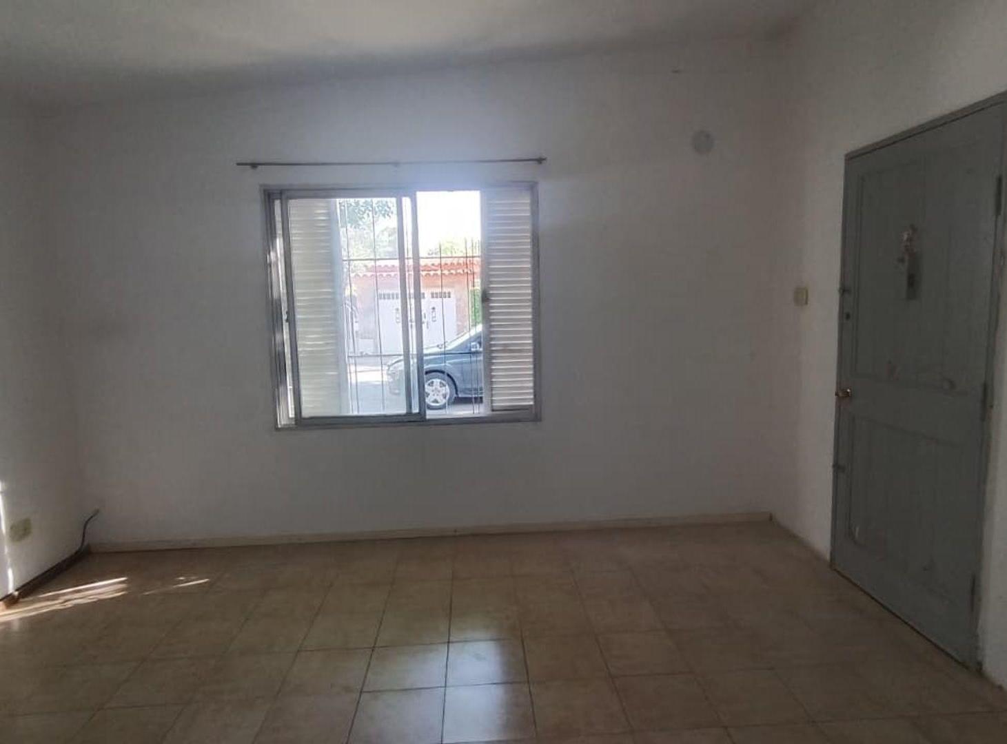 Foto de VENTA CASA 3 DORMIS JARDIN/PATIO- PARQUE FIELD, imagen 5