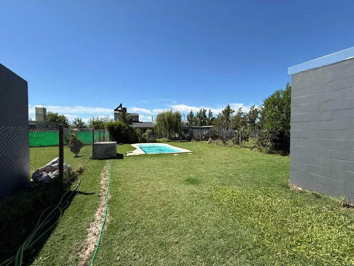 VENTA CASA 1 DORMITORIO CON PILETA EN ROLDAN TS3 3