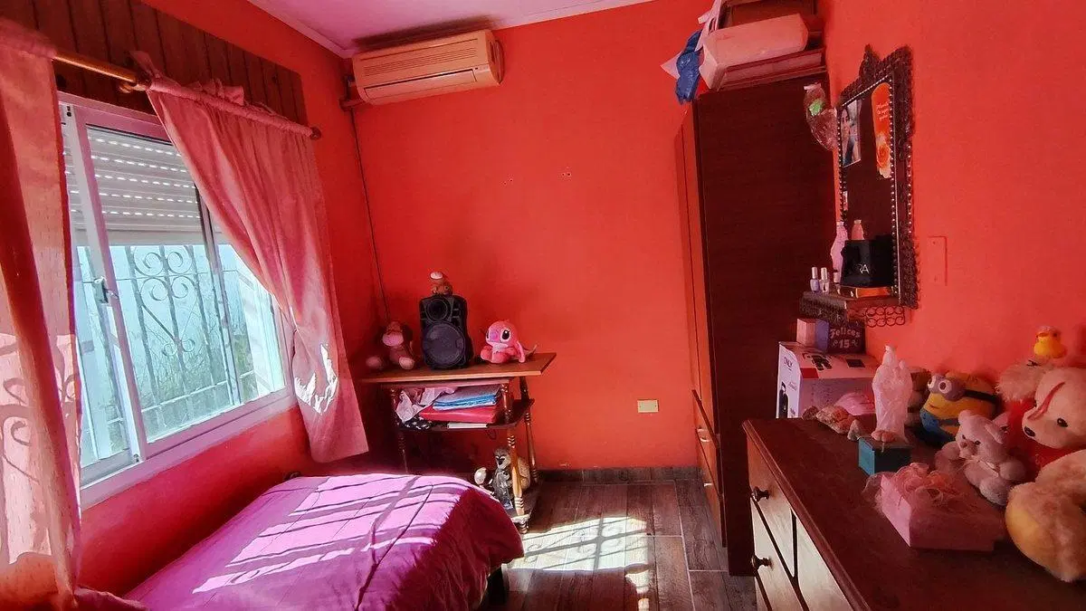VENTA CASA DE 2 DORMI EN GRANADERO BAIGORRIA 3