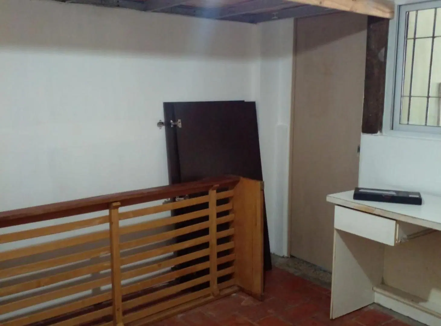 VENTA CASA DE 4DORMIS C/PILETA- PERMUTA-FLORIDA 2
