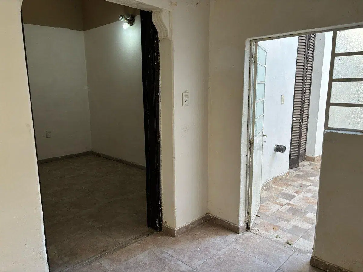 VENTA CASA DE ESTILO 1 DORM RECICLADA, LAS HERAS 4