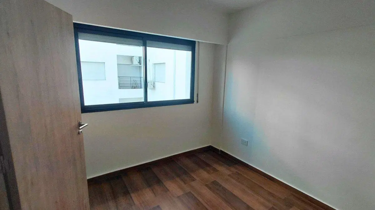 VENTA DEPTO UN DORMITORIO CON BALCON MARTN 2