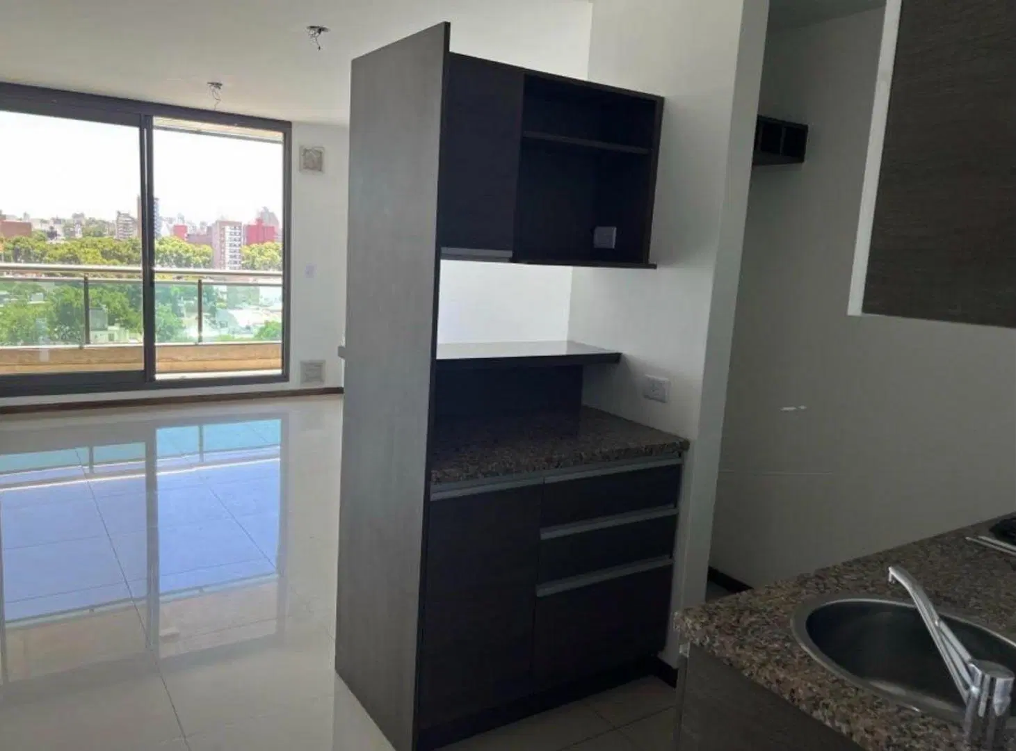 Departamento 1 dormitorio Avda Pellegrini 3709 2