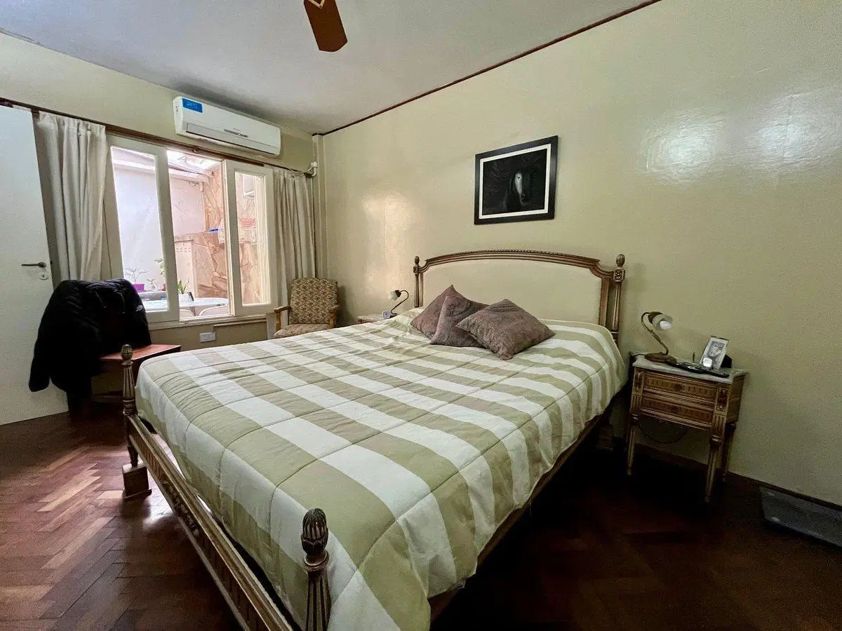 VENTA CASA 2 DORMITORIOS + DEPARTAMENTO LUIS AGOTE 4