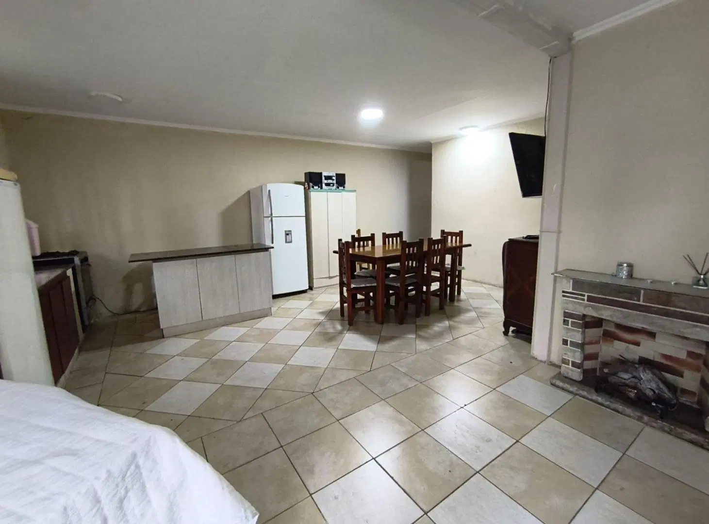 CASA EN VENTA 3DORMITORIOS FUNES / Permuta 4