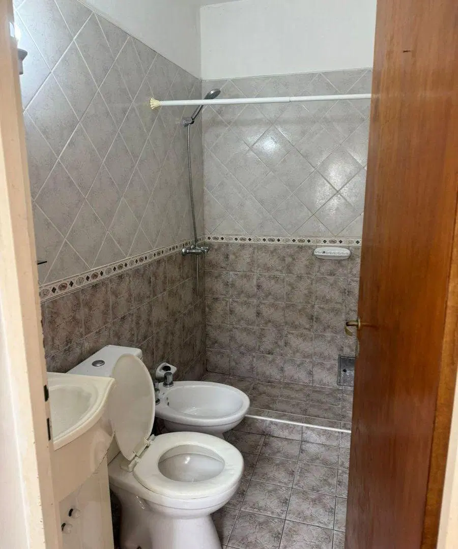 VENTA DE DEPARTAMENTO 1 DORMITORIO. PASILLO. 5