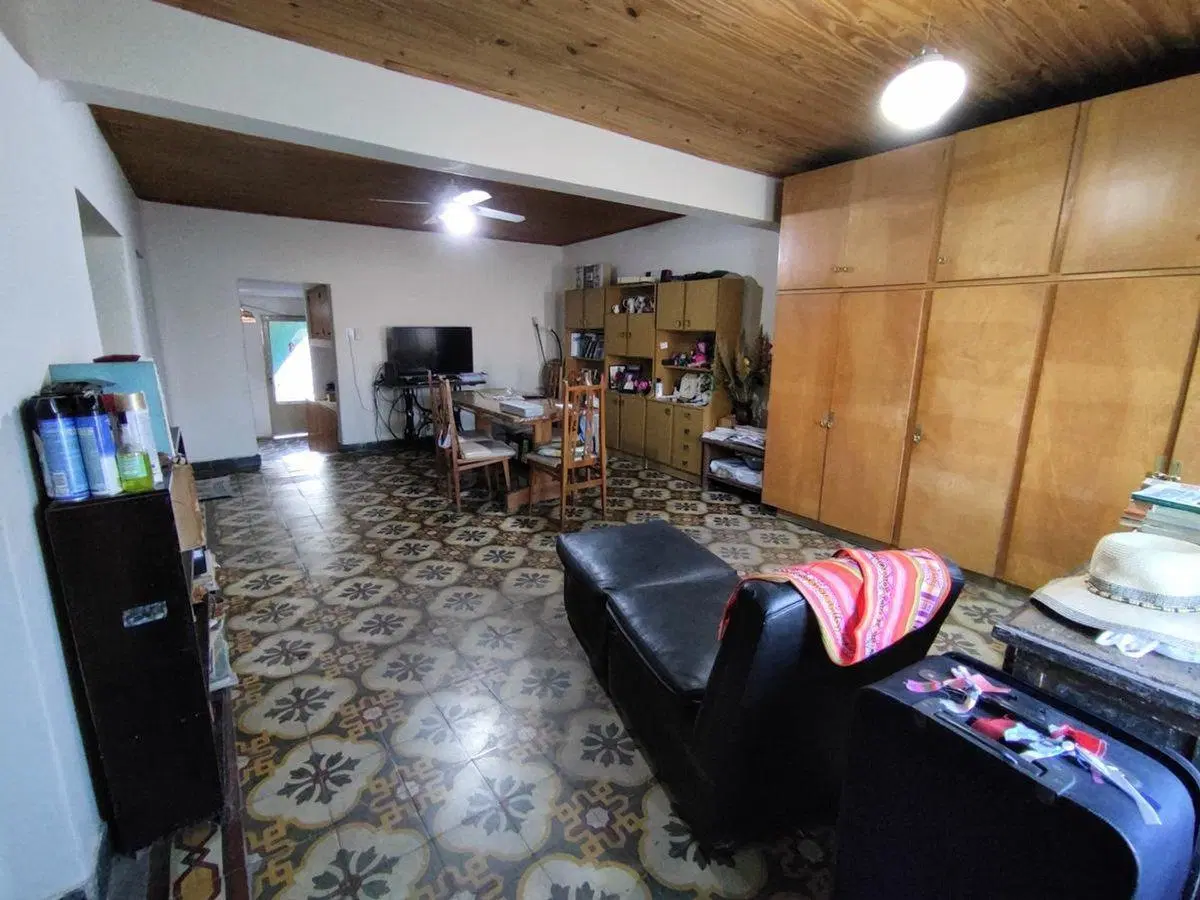 VENTA PH 2 DORMITORIOS ,COMODIN P.A X ESCALERA 5