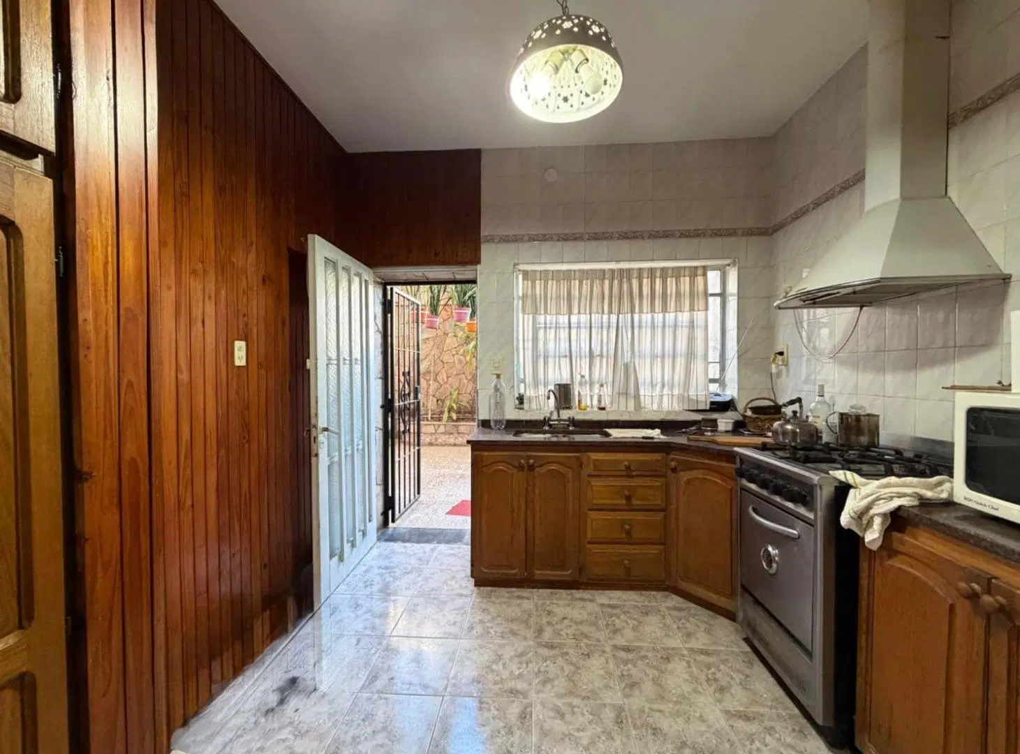 VENTA CASA 2 DORMITORIOS EN LA FLORIDA 5