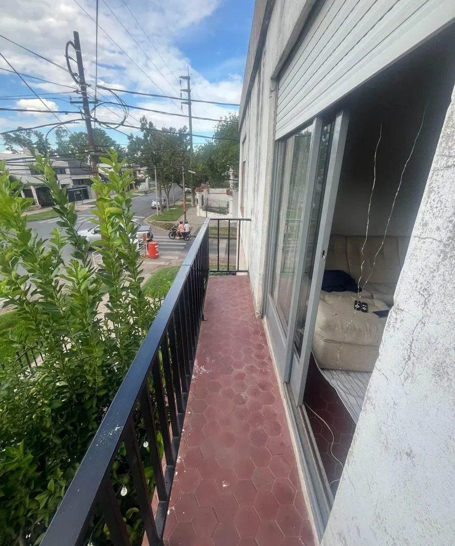 CASA PLANTA ALTA EN VENTA- BARRIO SALADILLO 2