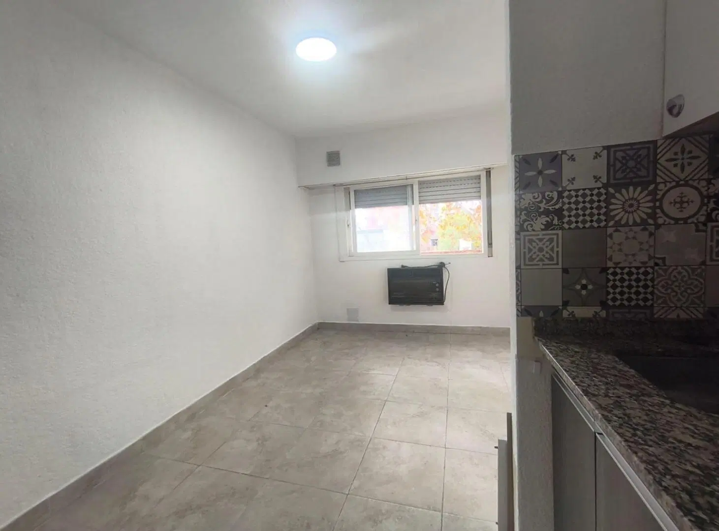 ALQUILER MONOAMBIENTE EN  REP. LA SEXTA 2
