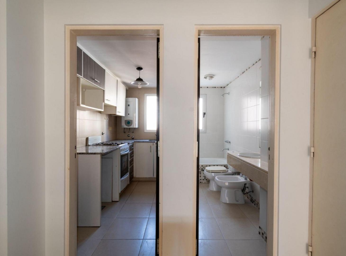 Foto de VENTA MONOAMBIENTE CON BALCÓN AL FRENTE ZONA RIO, imagen 5
