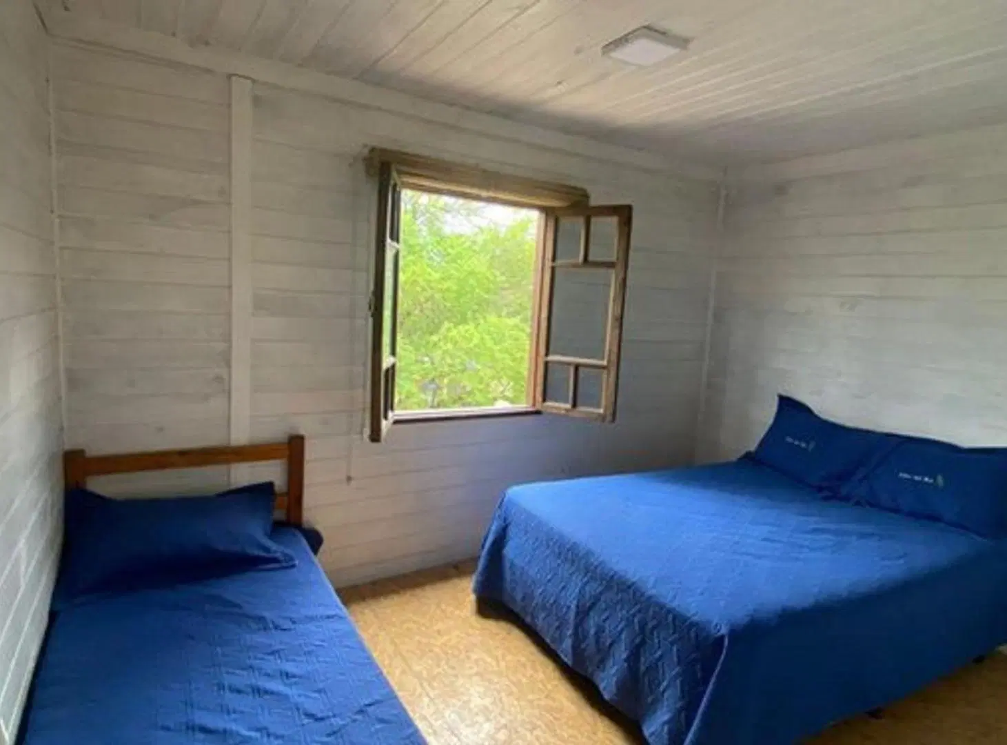 VENTA 2 CABAÑAS DE 1 DORMI -VISTA AL RIO- MONJE 1