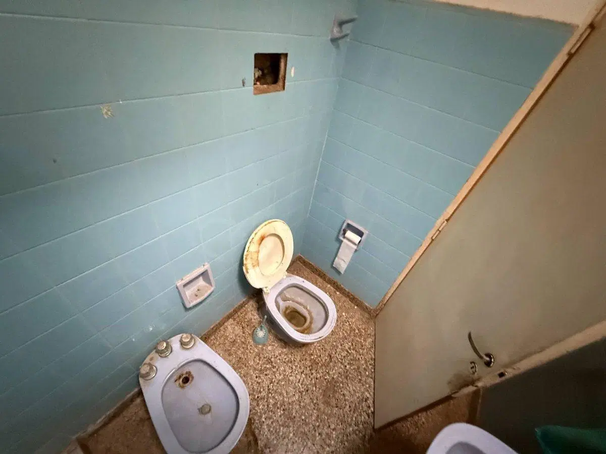 VENTA CASA 2 DORMITORIOS CON PATIO AREQUITO 8