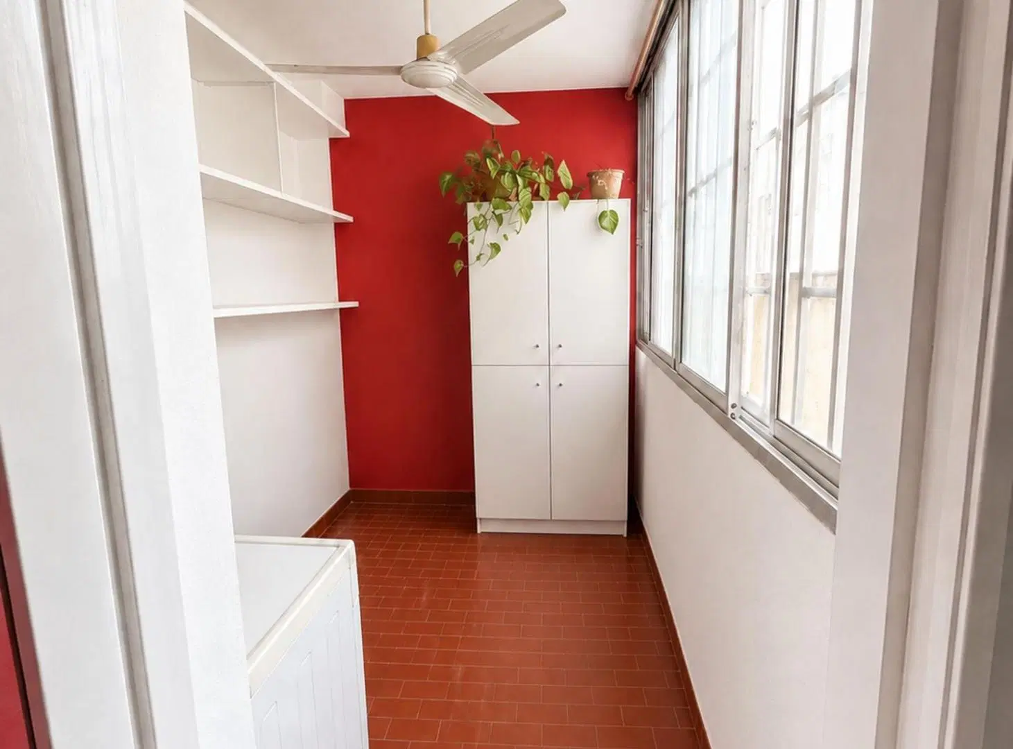 VENTA! SEMIPISO 2 DORMITORIOS  BARRIO ABASTO 3