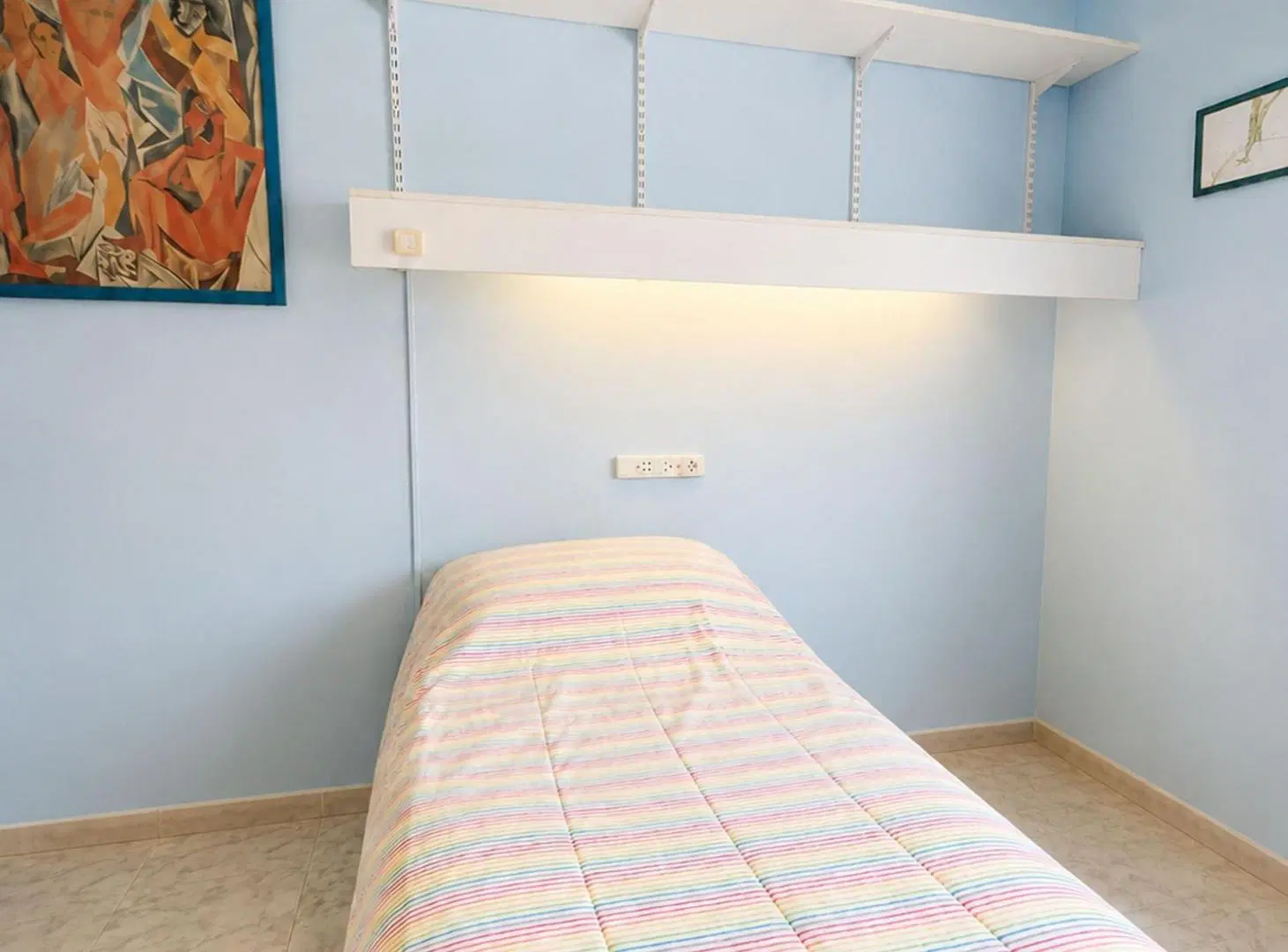 VENTA! SEMIPISO 2 DORMITORIOS  BARRIO ABASTO 8