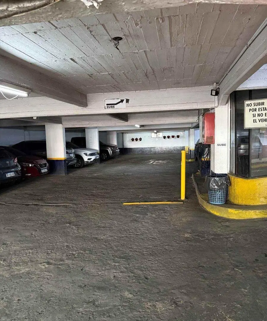 VENTA COCHERA OPORTUNIDAD ZONA CENTRO ROSARIO 8