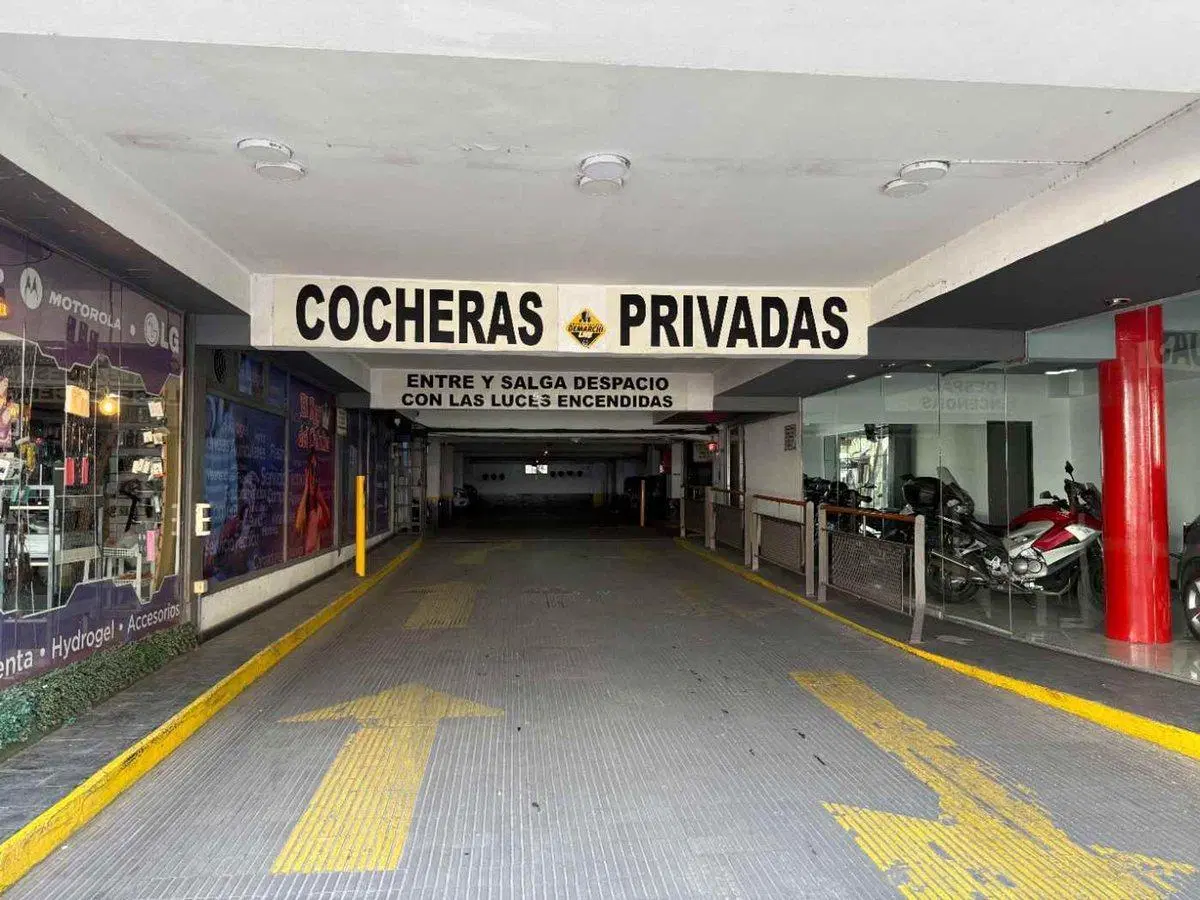 VENTA COCHERA OPORTUNIDAD ZONA CENTRO ROSARIO 2
