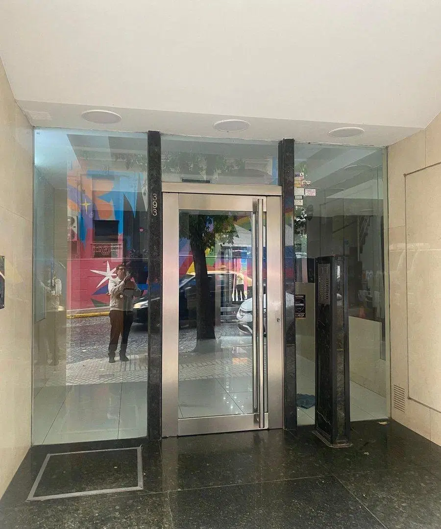 VENTA DPTO. UN DORMITORIO ZONA RIO CALIDAD RINALDI 3