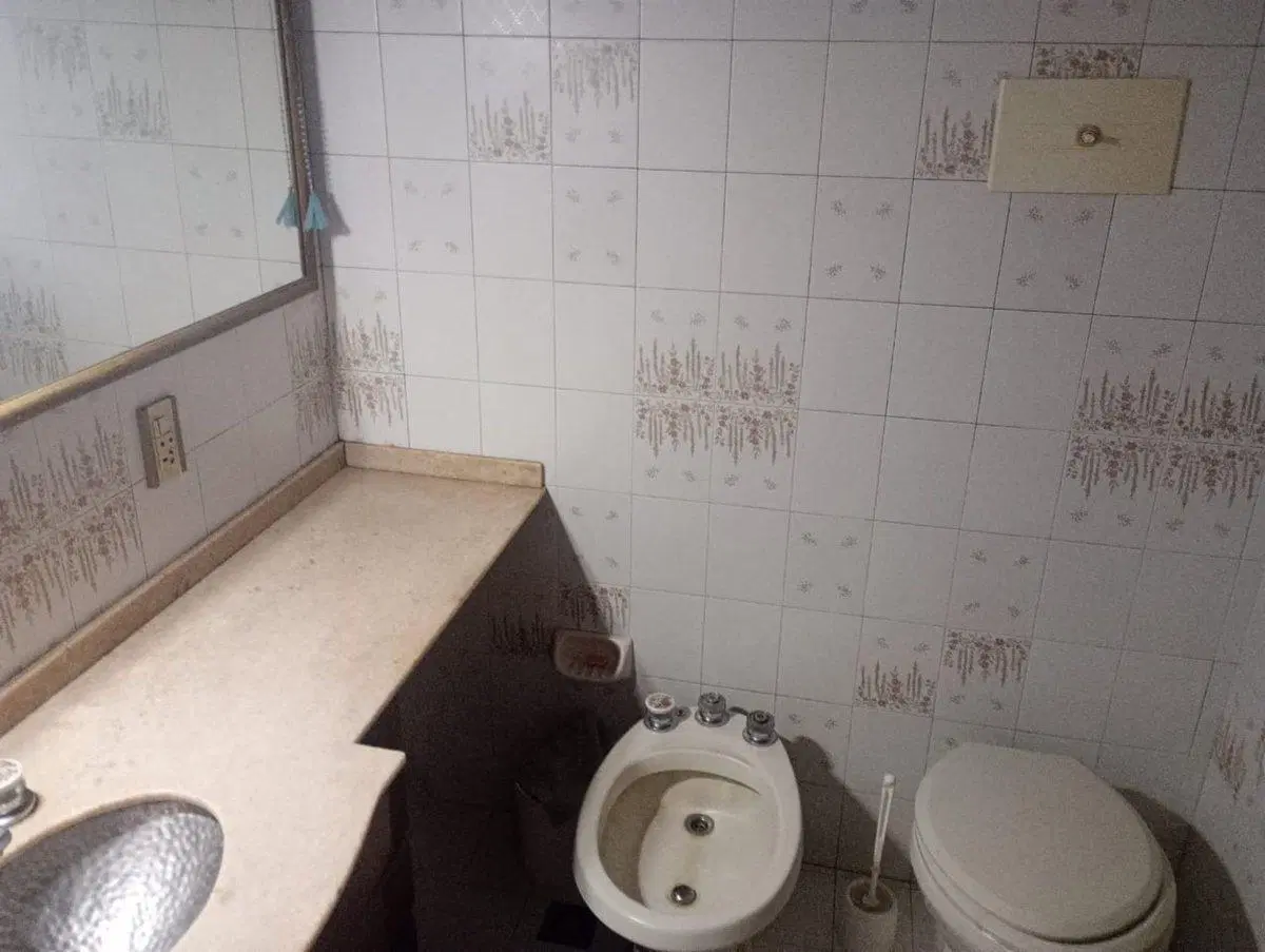 CASA EN VENTA 3 DORMI, PATIO, EN ZONA NORTE RIO 8