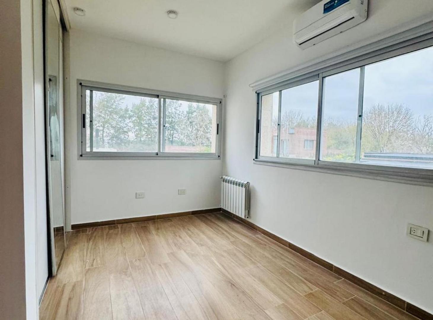 Foto de ALQUILER CASA 4 DORMITORIOS LOS PASOS 1 FISHERTON, imagen 4