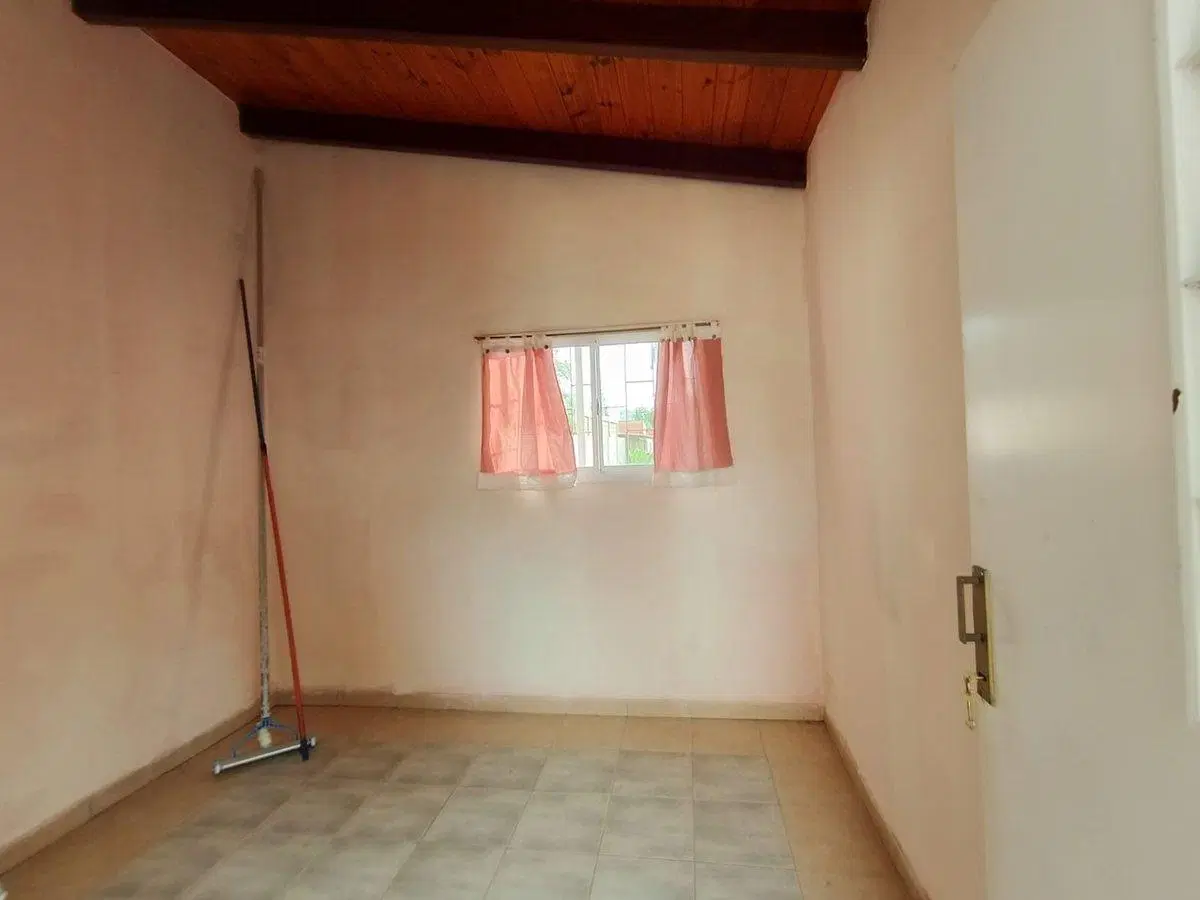 VENTA CASA TRES DORMIS-PILETA - GABOTO 1